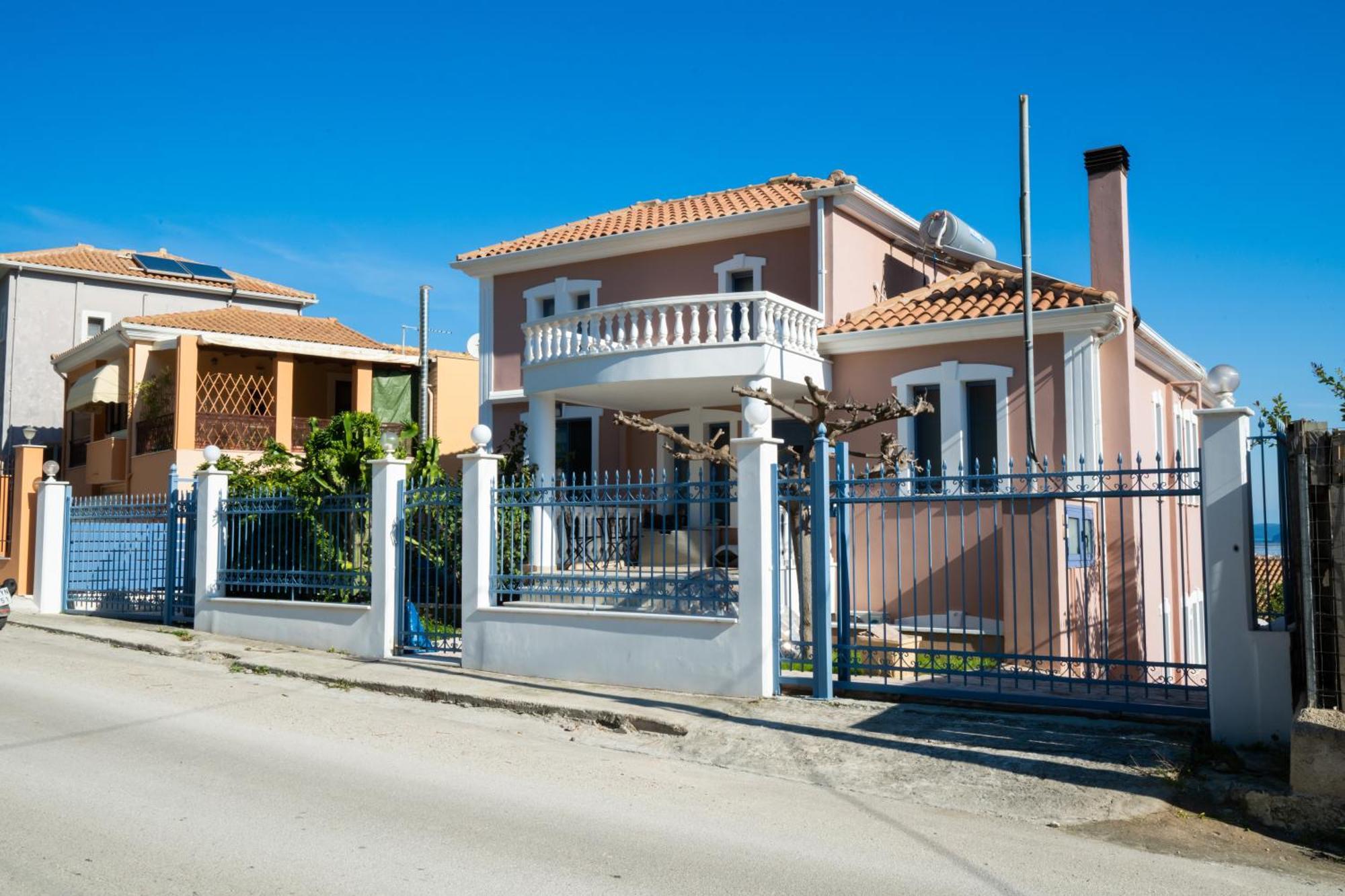 A L' Aise Studios Apolpaina Esterno foto
